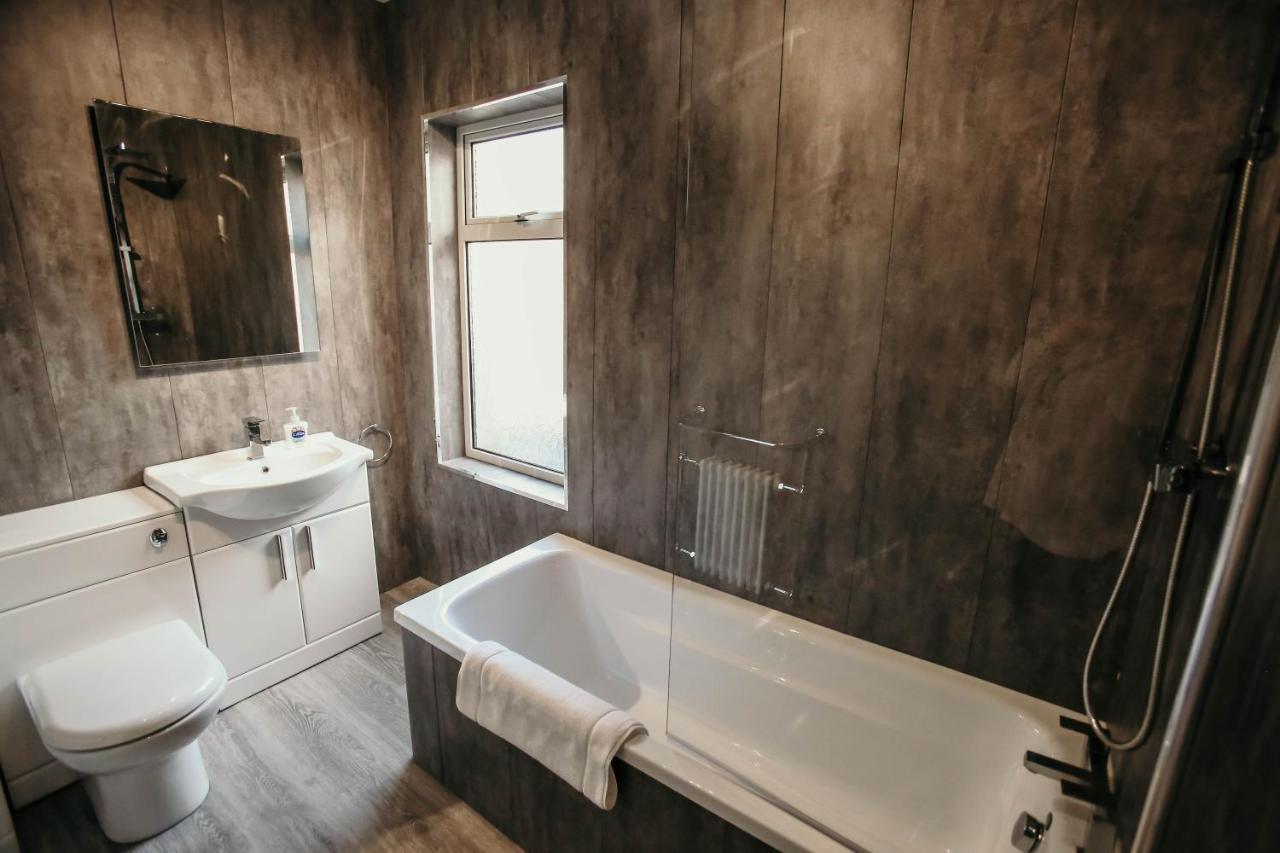 Parker St By Prestige Properties Sa Barrow-in-Furness Bagian luar foto